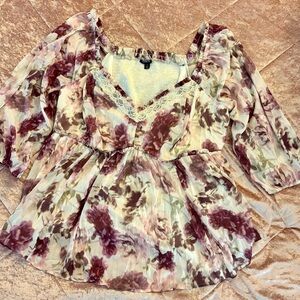 Torrid size 2 Floral Blouse